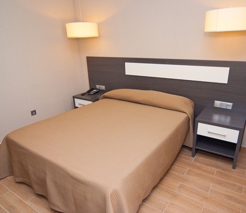 Apartahotel & Spa Jacetania Хака Екстериор снимка